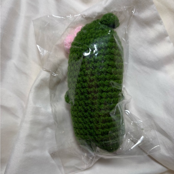 Crochet Emotional Support Pickle - Picture 2 of 2